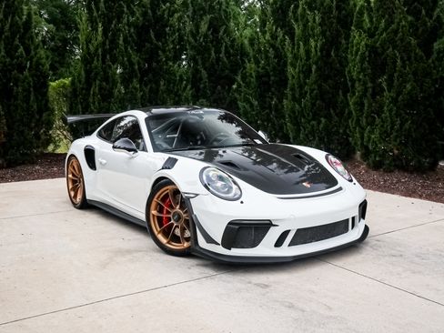 Used 2019 Porsche 911 GT3 RS w/ Weissach Package RWD image 2