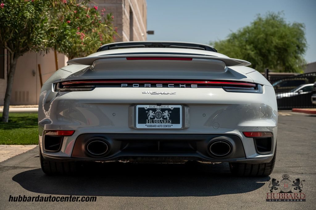 Used 2022 Porsche 911 Cabriolet AWD/4WD image 6