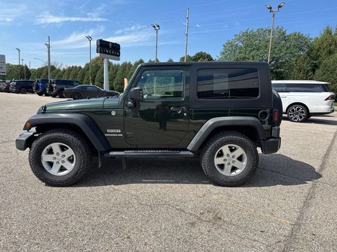 Used 2010 Jeep Wrangler Sport AWD/4WD image 6