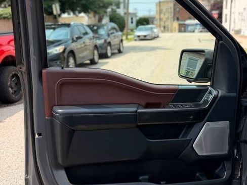 Used 2021 Ford F150 Lariat w/ Equipment Group 502A High AWD/4WD image 10