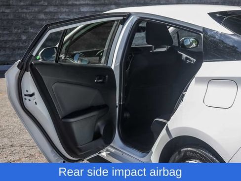 Used 2022 Toyota Prius LE AWD/4WD image 24