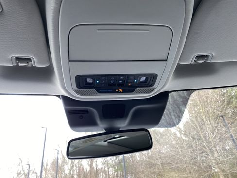 Used 2025 Ford Expedition Max Active image 31