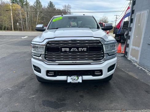 Used 2020 RAM 2500 Limited image 3