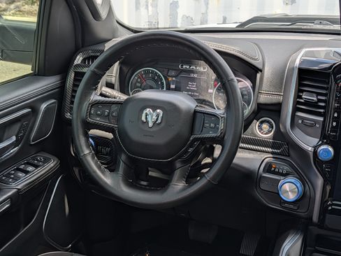 Used 2021 RAM 1500 Laramie RWD image 21