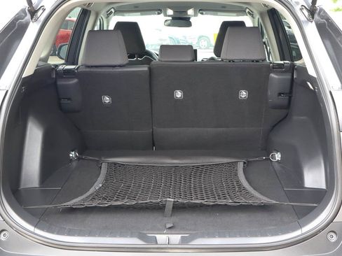 Used 2024 Toyota RAV4 XLE FWD image 9