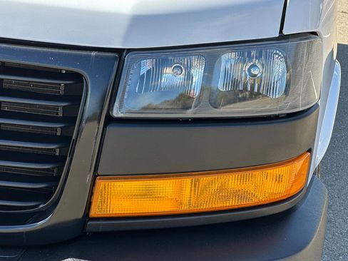 Used 2023 GMC Savana 2500 Extended w/ Driver Convenience Package image 47