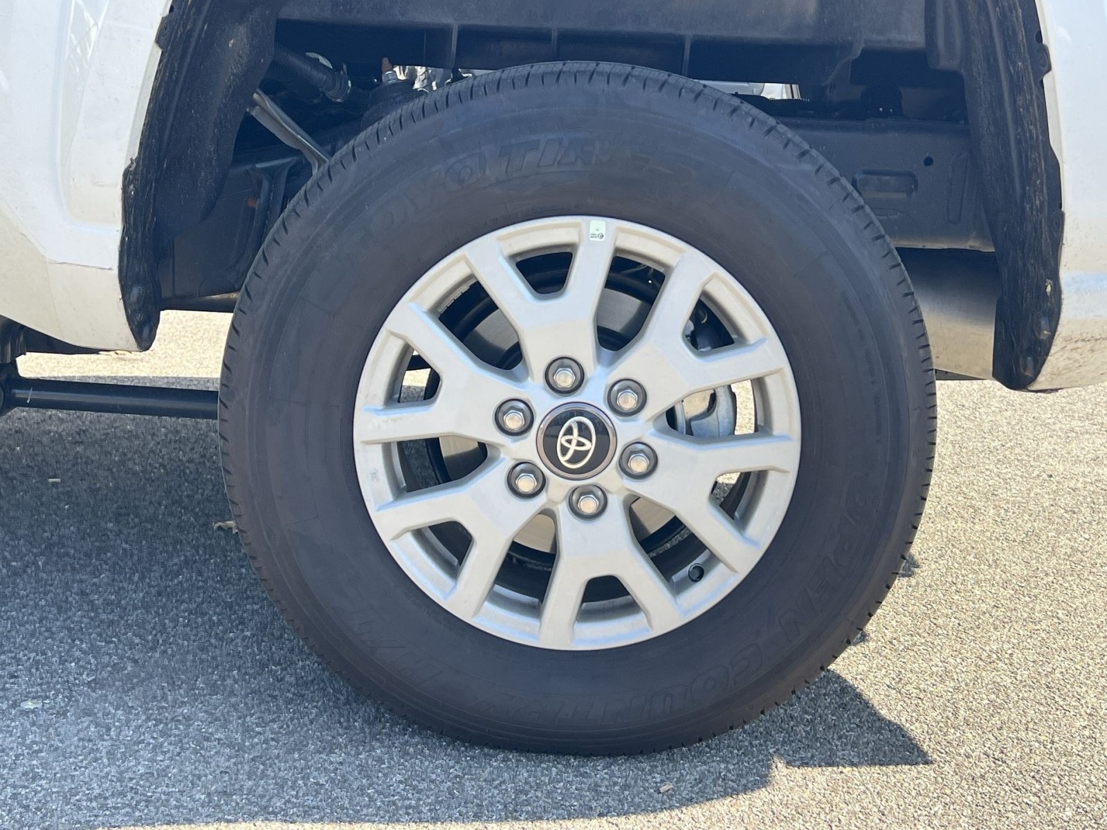 Used 2026 Toyota Tacoma SR5 AWD/4WD image 13