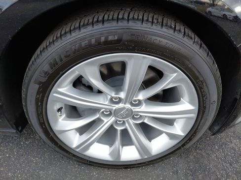 Used 2025 Cadillac CT5 Premium Luxury image 15