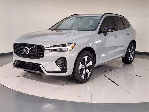 Used 2025 Volvo XC60 T8 Plus w/ Protection Package Premier image 1