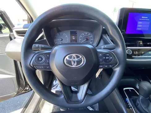 Certified 2025 Toyota Corolla LE FWD image 25