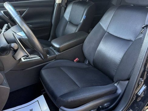 Used 2016 Nissan Altima 2.5 SR w/ LED Appearance Package FWD image 9