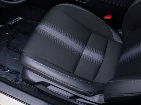 Used 2025 Honda Civic Sport image 15