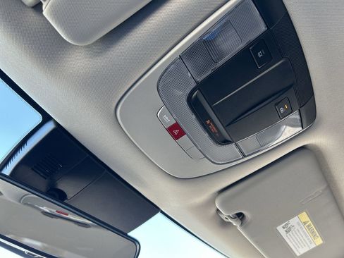 Used 2023 Kia Sportage EX image 29