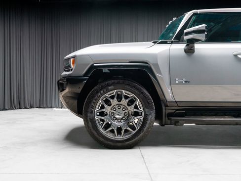 Used 2025 GMC Hummer EV 3X w/ Battery Pack, 24 Module Pack image 25