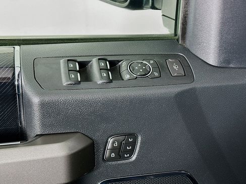 Used 2022 Ford F350 Platinum image 15