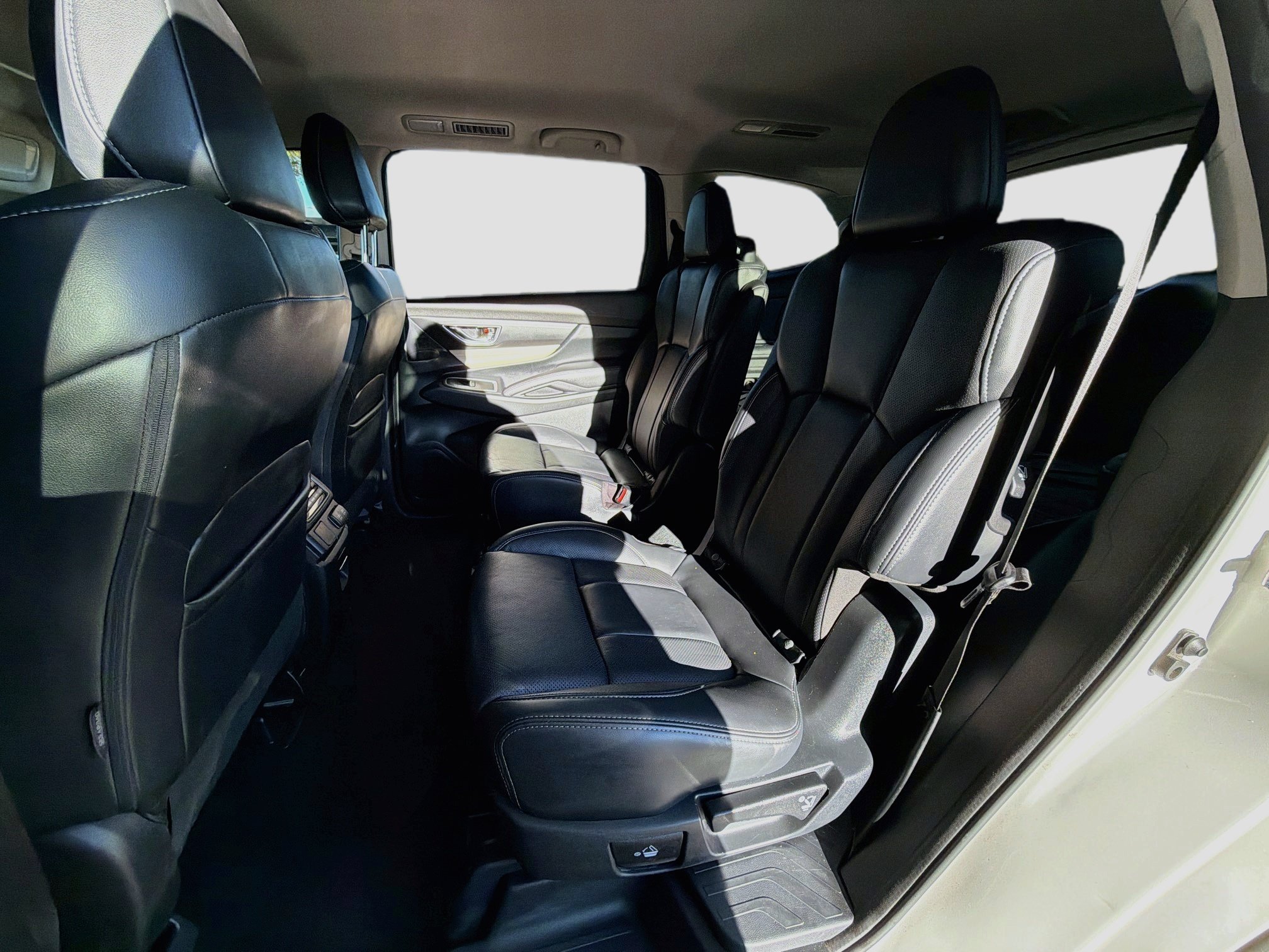 Used 2020 Subaru Ascent Limited AWD/4WD image 28