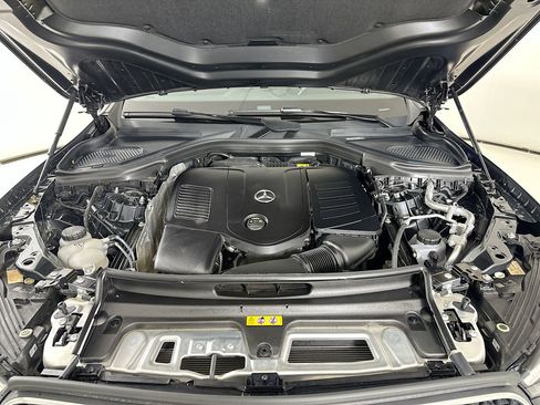 Used 2026 Mercedes-Benz GLC 300 image 32