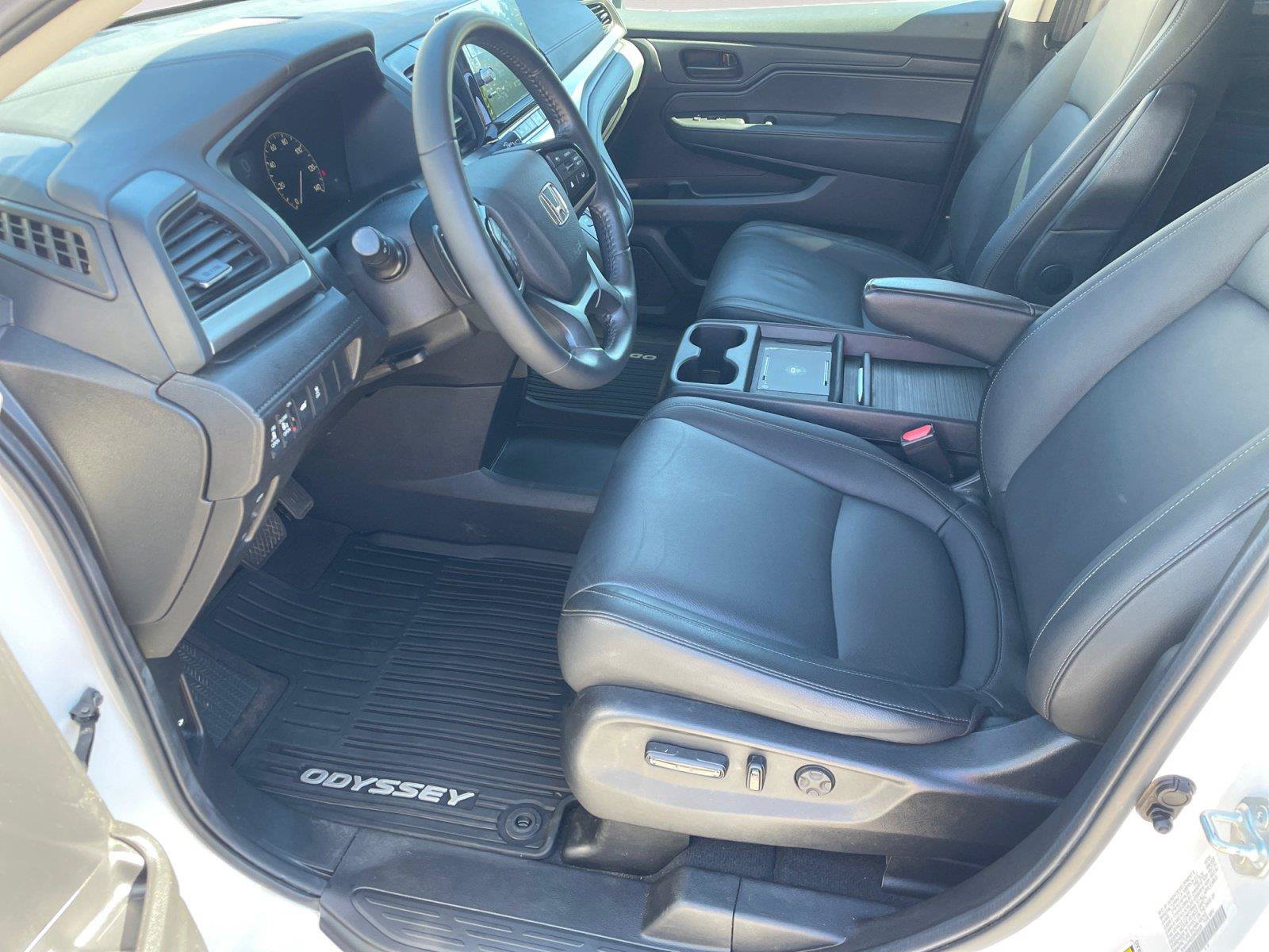 Used 2025 Honda Odyssey EX-L image 9