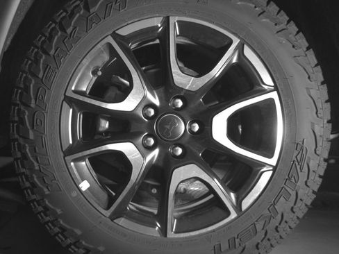 Used 2025 Jeep Compass Trailhawk AWD/4WD image 11