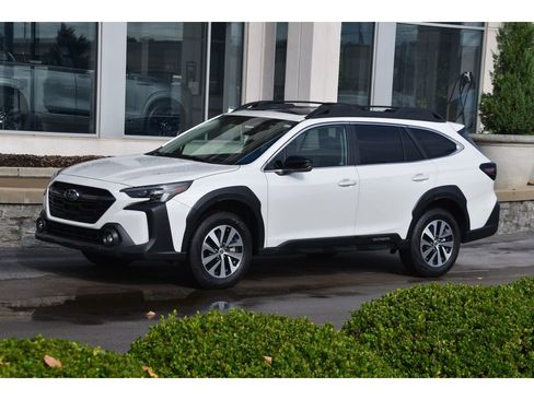 Certified 2025 Subaru Outback Premium w/ Popular Package #1A image 8