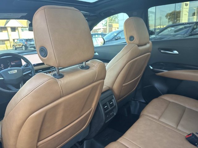 Used 2024 Cadillac XT4 Premium Luxury AWD/4WD image 29