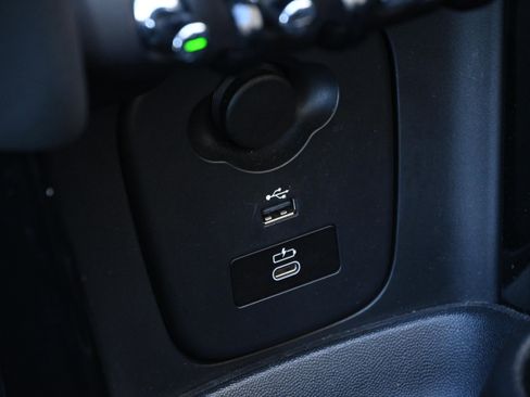 Used 2024 MINI Cooper S image 23