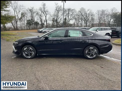 New 2026 Hyundai Sonata SEL FWD image 4