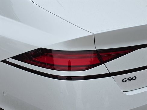 New 2026 Genesis G90 3.5T Prestige image 34