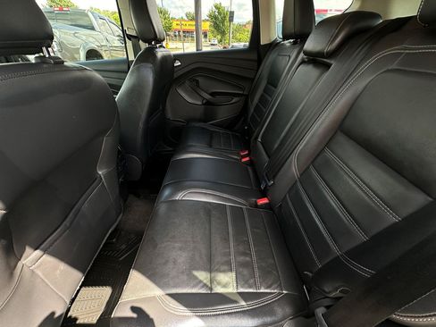 Used 2018 Ford Escape SEL FWD image 9