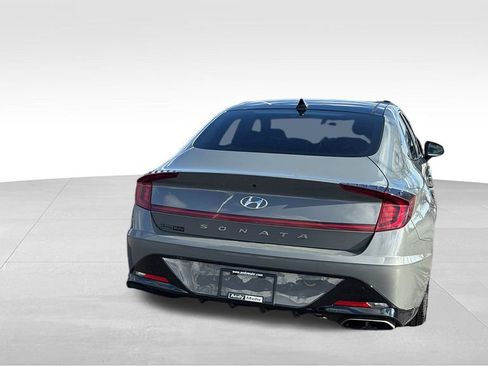 Used 2022 Hyundai Sonata SEL w/ Convenience Package image 6