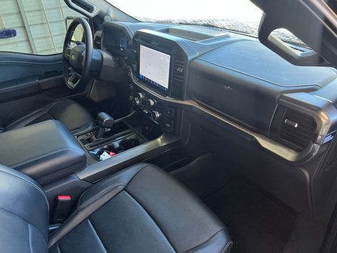 Used 2025 Ford F150 Lariat AWD/4WD image 18