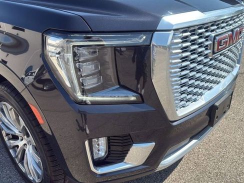 Used 2023 GMC Yukon Denali w/ Max Trailering Package image 11
