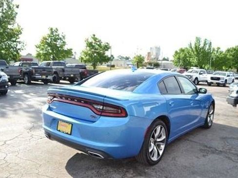 Used 2015 Dodge Charger R/T RWD image 6