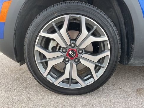 Used 2021 Kia Seltos SX w/ SX Sunroof Package image 14