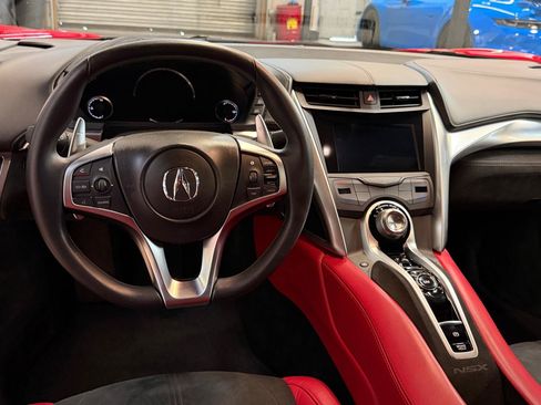 Used 2017 Acura NSX AWD/4WD image 15