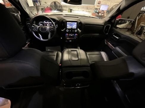 Used 2021 GMC Sierra 1500 Denali AWD/4WD image 3