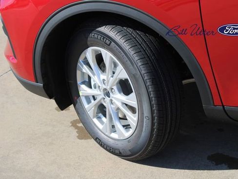 New 2026 Ford Escape Active image 5