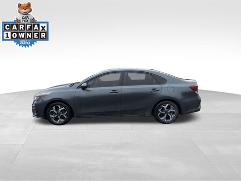Used 2021 Kia Forte LXS image 8