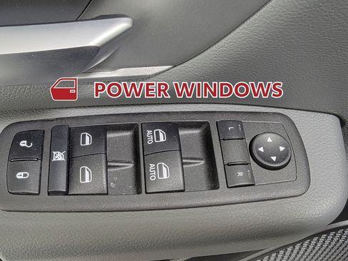 Used 2022 RAM 1500 Big Horn AWD/4WD image 25