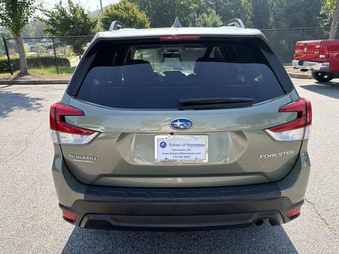 Used 2020 Subaru Forester Premium w/ Popular Package #1 AWD/4WD image 6