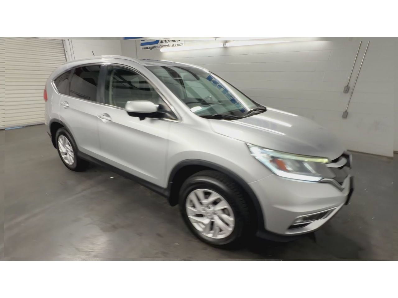 Used 2016 Honda CR-V EX-L image 2