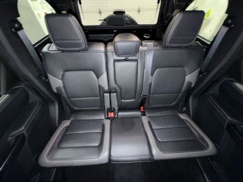 Used 2025 Ford Bronco Outer Banks w/ Sasquatch Package image 26