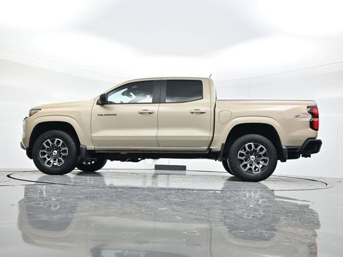 Used 2023 Chevrolet Colorado Z71 w/ Z71 Convenience Package 2 image 46