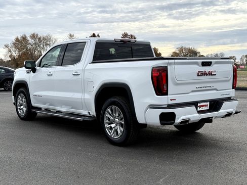 Used 2023 GMC Sierra 1500 Denali w/ Technology Package image 8