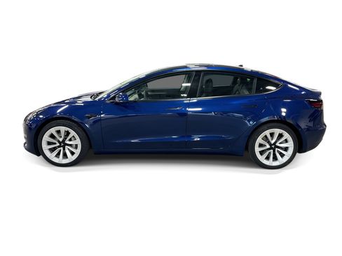 Certified 2022 Tesla Model 3 Long Range AWD/4WD image 3