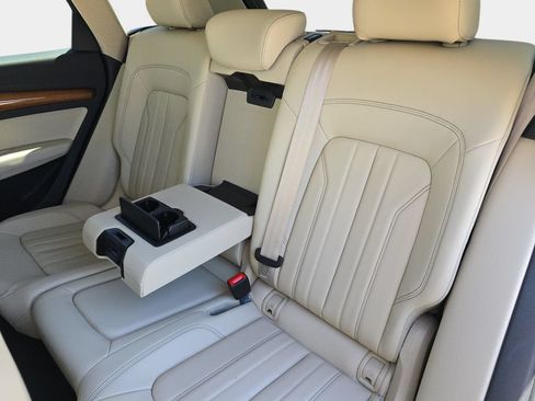 Certified 2023 Audi Q5 Premium w/ Convenience Package AWD/4WD image 17