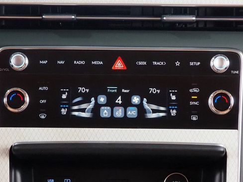 Used 2026 Genesis GV80 2.5T Advanced AWD/4WD image 27