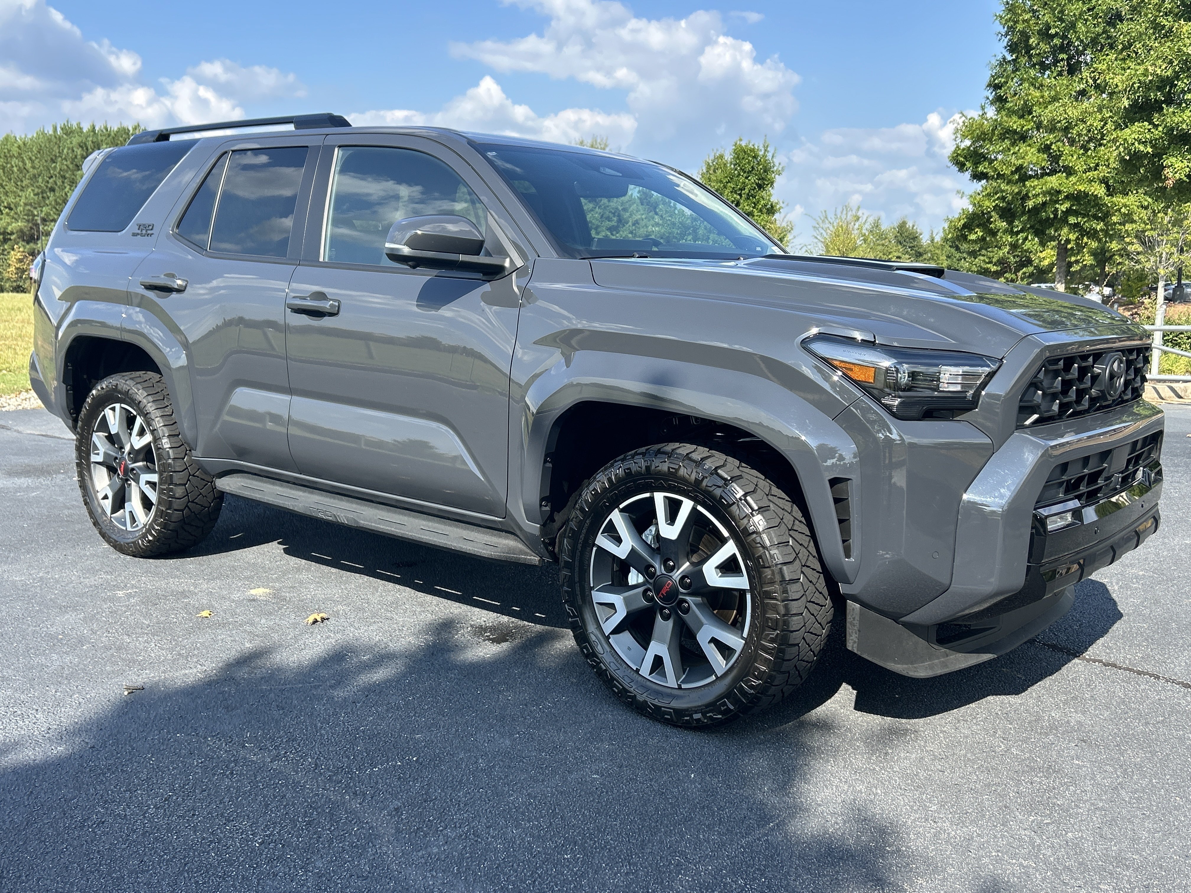 Used 2025 Toyota 4Runner TRD Sport Premium RWD image 2