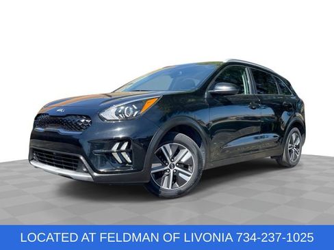 Used 2020 Kia Niro LXS FWD image 1