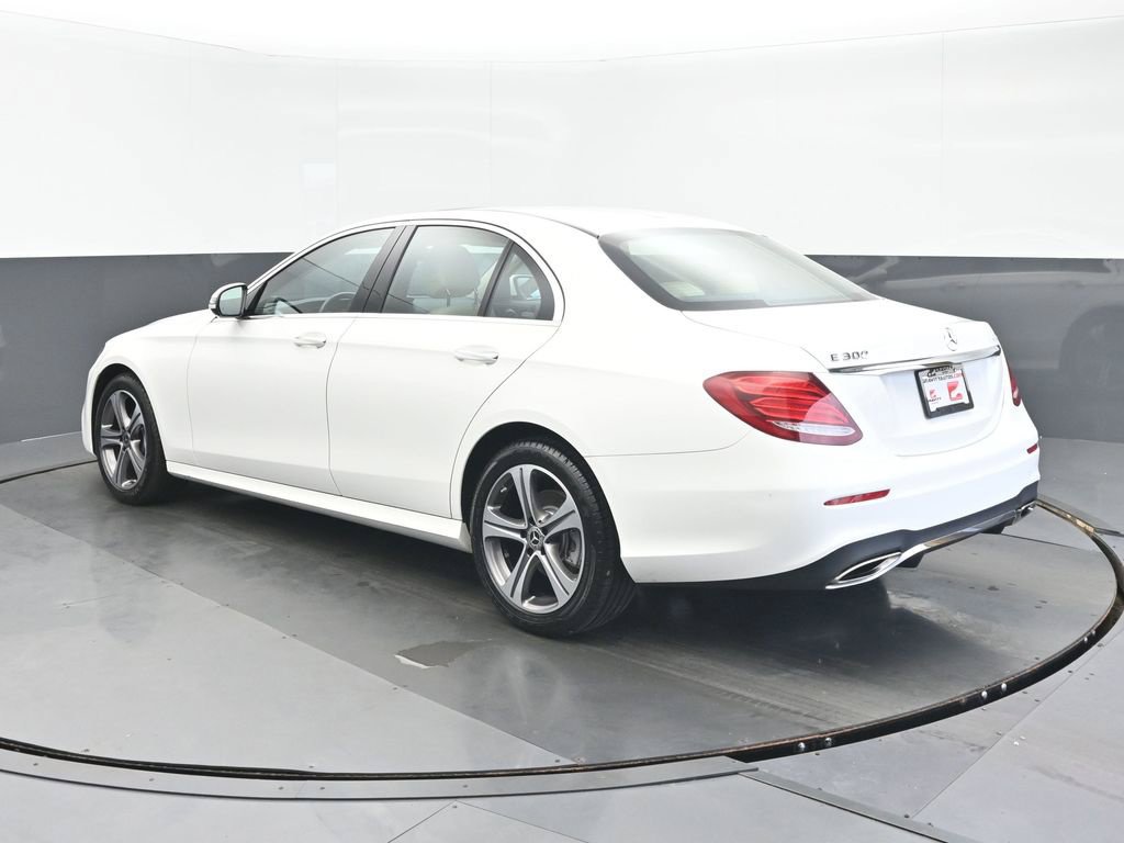 Used 2019 Mercedes-Benz E 300 4MATIC image 5